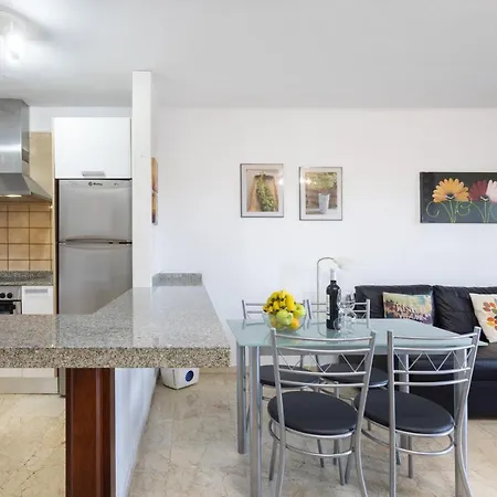 Apartment With Private Garden *