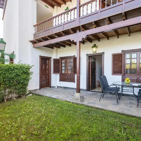 Apartment With Private Garden